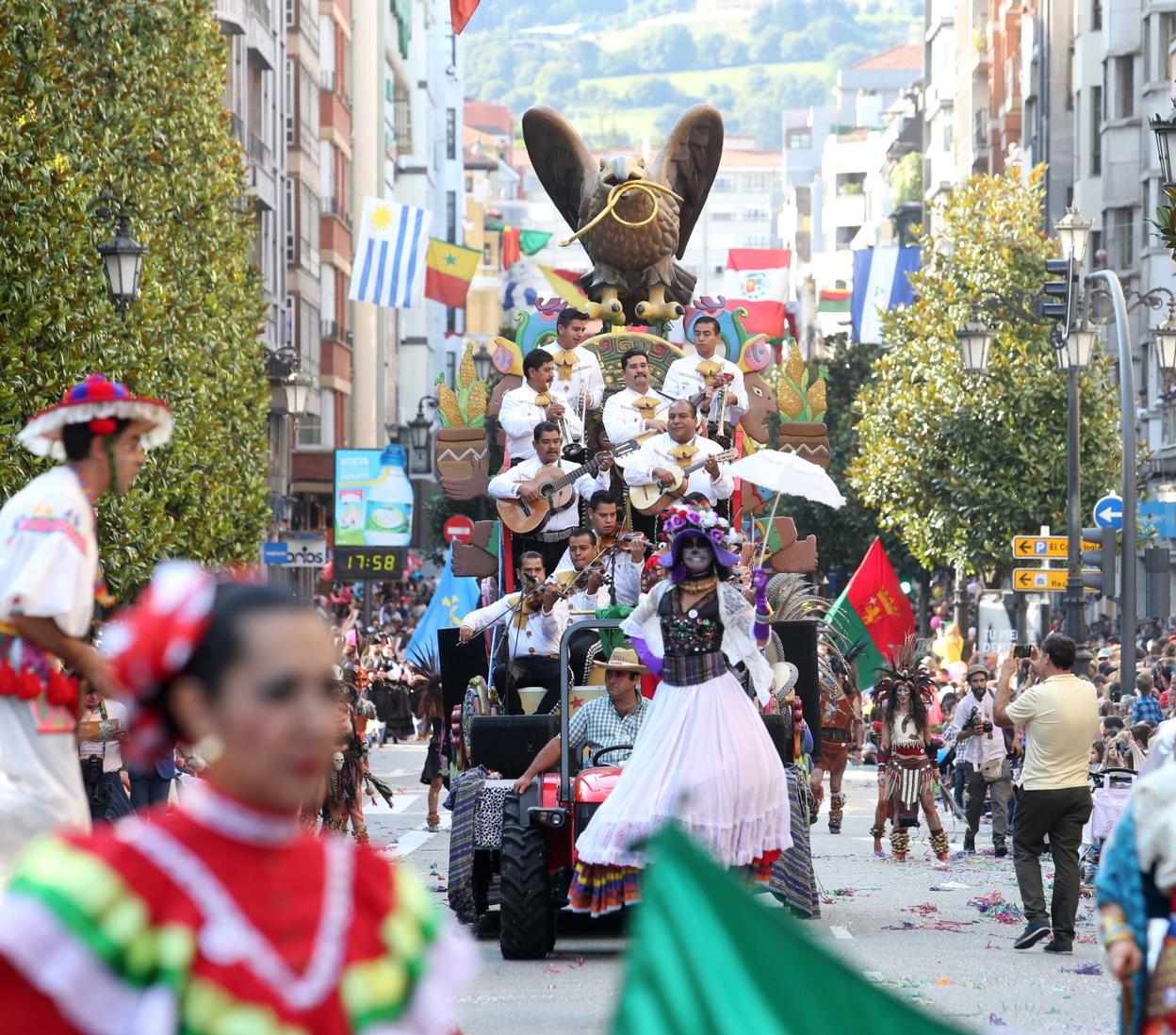 Día de América en Asturias. Homenaje al Centro Asturiano de Oviedo en su Centenario